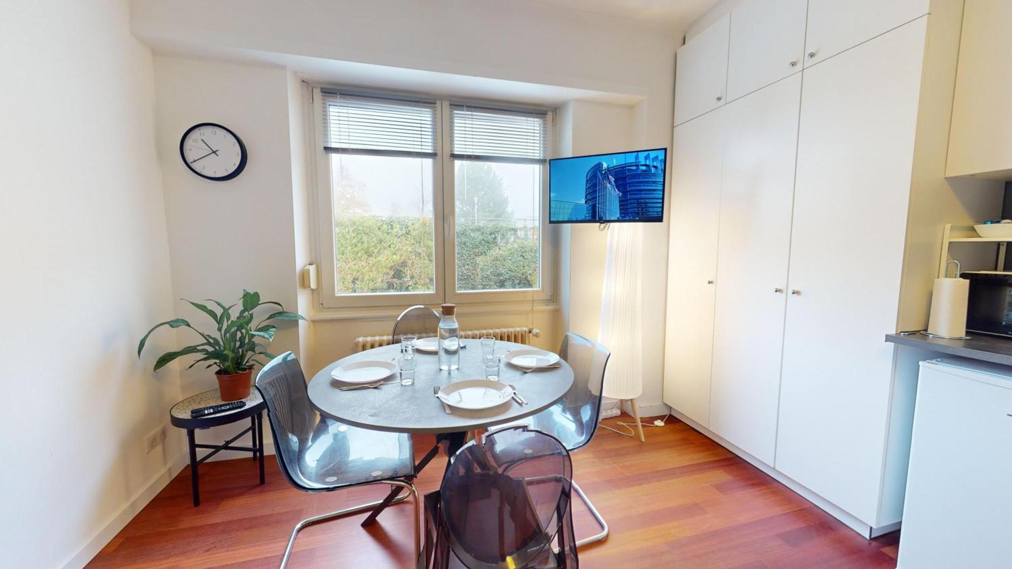 Les Appartements Du General Uhrich - Proche Parlement Strasbourg Luaran gambar